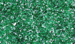 侧面发绿的是超白玻璃吗 侧面发绿的是超白玻璃嘛