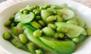 丝瓜炒有什么好处 吃炒丝瓜的好处和坏处