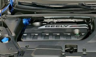 吉利帝豪变速箱油从哪里加自动挡（吉利帝豪自动挡变速箱油怎么加）