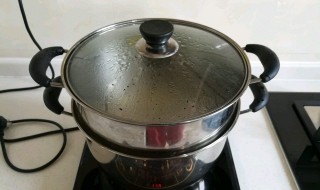 新买的蒸锅怎么清洗（新买的蒸锅怎么清洗才干净）