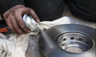 夏利n5有异响与刹车片有没有关系（宝马5系刹车片异响）