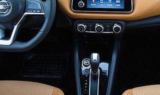 汽车怠速有异响踩油门不响了 汽车怠速有异响踩油门不响了怎么回事