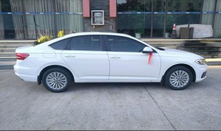 大众朗逸撞后方向打不动（大众朗逸方向盘打不动）