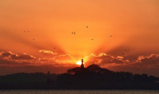 烽火红日是什么意思（烽烽火火的意思）