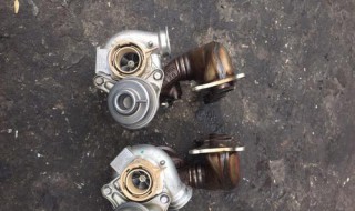 宝马n20涡轮增压怎么换水管 宝马n20增压器水管