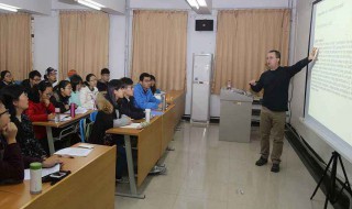 亚马逊新手卖家该怎么选品（亚马逊新手如何选择产品?）