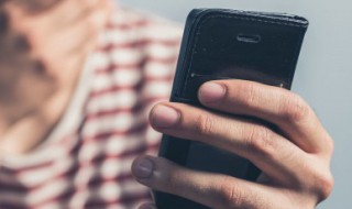 vivo手机如何把照片合为一体?（vivo手机如何把照片合为一体的）