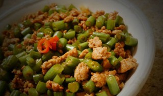 菜豆炒肉怎么炒（菜豆炒肉怎么炒好吃）