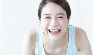 频繁洗脸的危害有什么（频繁洗脸的危害有什么影响）