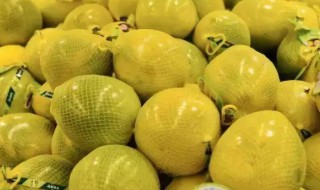 柚子酸的怎么才能变甜的（柚子树很酸怎么能变甜）