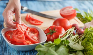 简单好吃的西红柿鸡蛋汤（最好吃的西红柿鸡蛋汤做法）