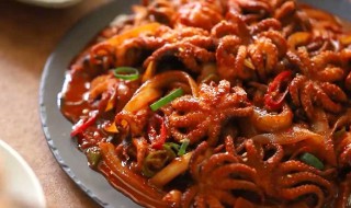 好吃简单的章鱼做法（章鱼最简单的做法大全）