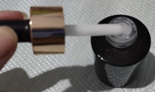 茶树精华液有什么功效（茶树精华是什么）