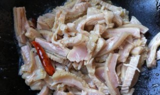 牛肚煮熟后怎么做才好吃（牛肚煮熟后怎么做才好吃视频）