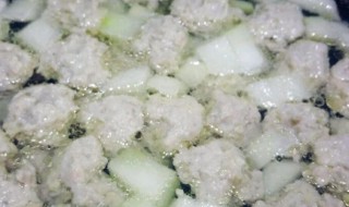 多宝鱼丸子怎么做 多宝鱼丸子怎么做才好吃