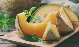 黄河蜜瓜怎么挑选（黄河蜜瓜怎么挑选才好吃）