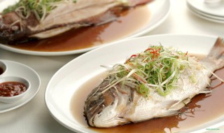 吃完鱼后禁吃什么（吃完鱼后禁吃什么食物）