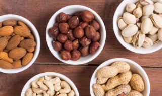 坚果怎么挑选（坚果怎么挑选好的）