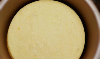 蛋糕电饭煲的做法（蛋糕电饭煲的做法大全）