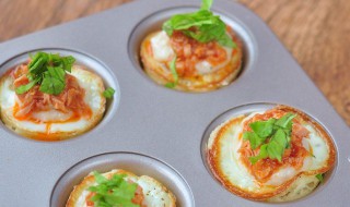 蛋堡的做法（鸡蛋汉堡制作过程）