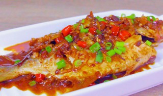 金鲳鱼的做法 红烧金鲳鱼的做法