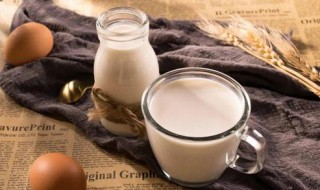 夜晚加餐应吃什么好 夜晚加餐应吃什么好一点