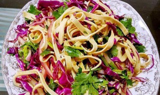 干豆腐拌紫甘蓝的做法 干豆腐拌紫甘蓝的做法窍门