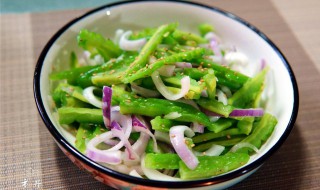 怎样做爽口的苦瓜拌圆葱 凉拌苦瓜圆葱的做法