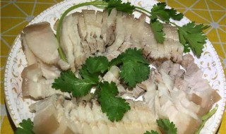 白灼五花肉的家常做法? 白灼五花肉的家常做法视频