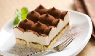懒人提拉米苏蛋糕的做法?(提拉米苏蛋糕做法视频教程)