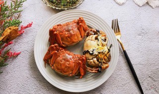 大闸蟹蒸的时候放什么 大闸蟹蒸的时候放什么菜