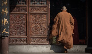 青庙和黄庙的区别（青庙和黄庙的区别图片）