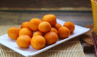 炸红薯丸子是怎么做的 怎样炸红薯丸子?