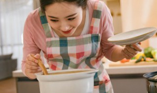 老鸭汤酸萝卜汤怎么做 酸汤萝卜老鸭汤的做法