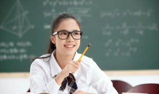 红藕香残玉簟秋读音（簟怎么读什么意思）