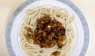 打卤捞面的卤怎么做 打卤捞面的卤怎么做才好吃