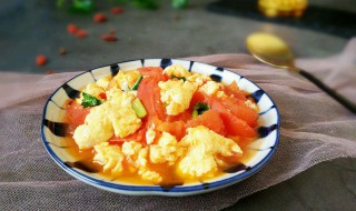 鸡蛋打碎太多怎么做美食（鸡蛋打碎太多怎么处理）