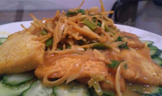 咖喱银鱼豆腐怎么做 银鱼蒸豆腐