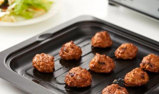 烤箱版肉丸子怎么做（肉丸烤箱的做法）