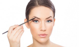 眉毛黑化妆技巧(眉毛黑化妆技巧图解)
