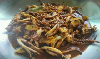 鱿鱼盖面制作方法 鱿鱼盖面怎么做