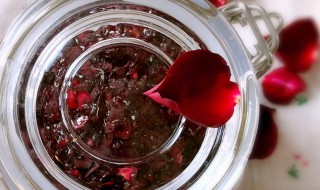 玫瑰花酿酱制作方法 怎样酿玫瑰花酱