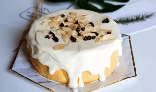 杏仁奶油蛋糕怎么做（杏仁蛋糕的做法）