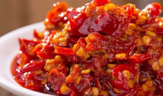 红辣椒酱怎么做好吃（家庭简单辣椒酱的做法）