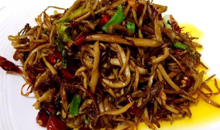 孜然茶树菇怎么做（孜然干香茶树菇）