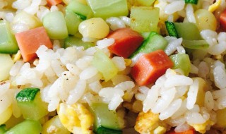 粒粒香炒饭怎么做（粒粒香炒饭门头照片）