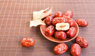 红枣大米粥怎么做（红枣大米粥怎么做好喝）