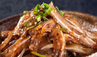 葱油猪耳怎么做（葱油猪耳朵的做法大全）