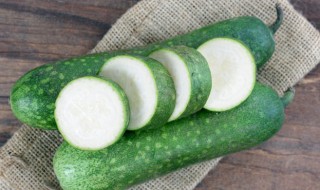 冬瓜百合莲子绿豆红枣汤 冬瓜莲子绿豆汤的功效