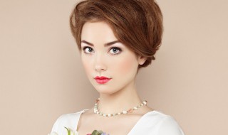 短发编发好看教程(短发编发教程 简单)